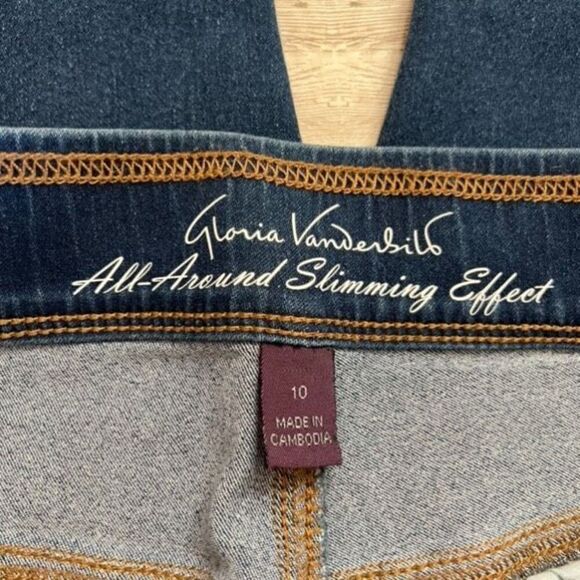 NWT Gloria Vanderbilt Crop Pants Women's Size 10 Blue Denim Pull-On Mid-Rise - Picture 4 of 12